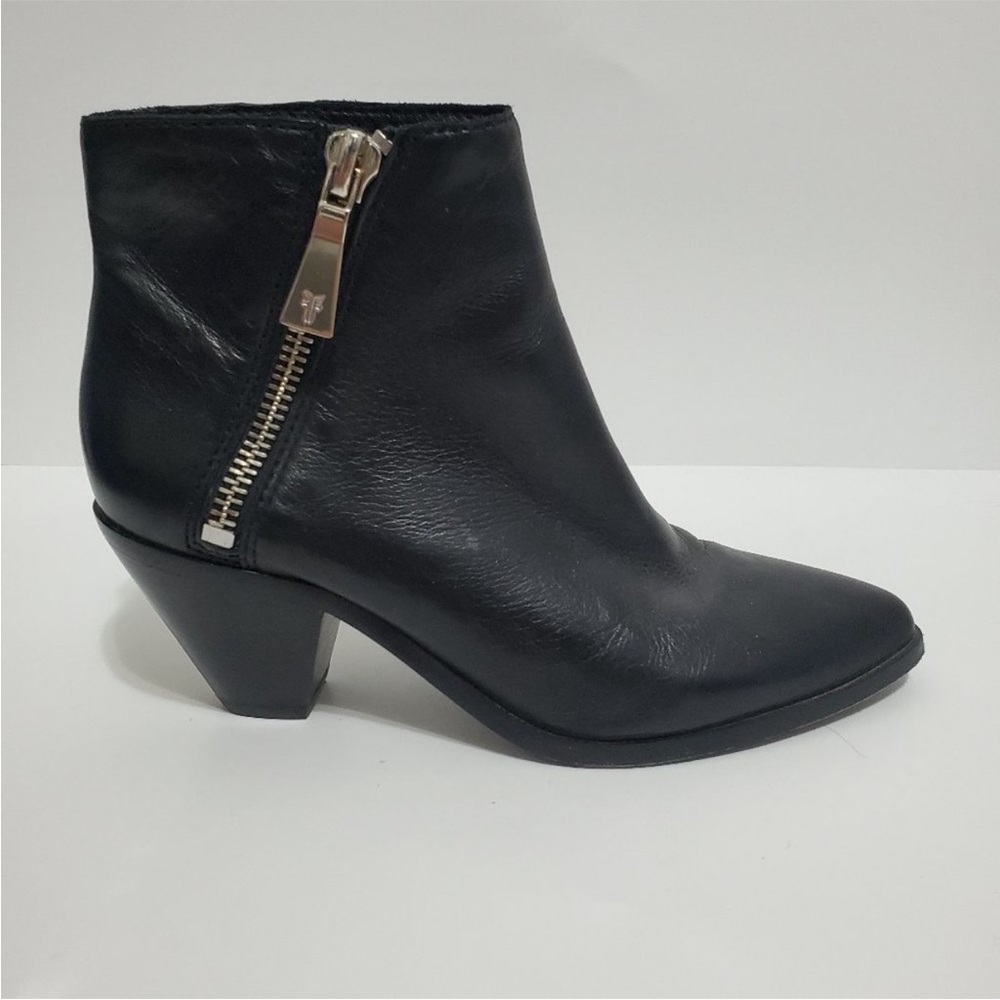 Frye Lila Zip short ankle bootie black leather heel boot